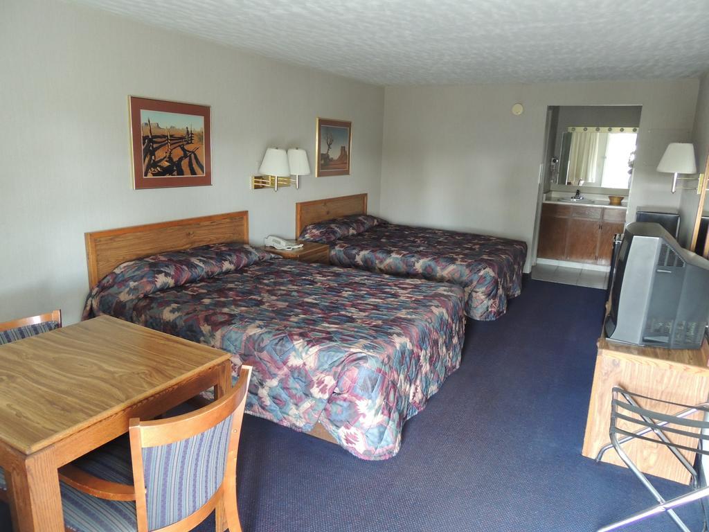 בלאנדינג Best Western Gateway Inn חדר תמונה